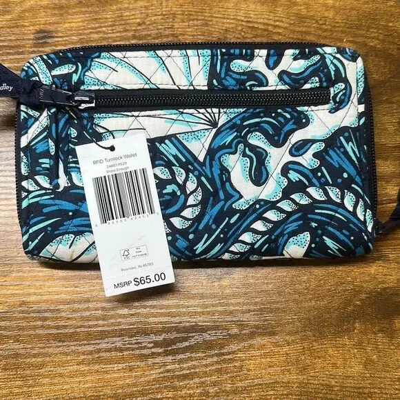 Vera Bradley Wallet Turnlock Shore Enough Print‎ RFID Blue Turtle Sailboat - Picture 5 of 9